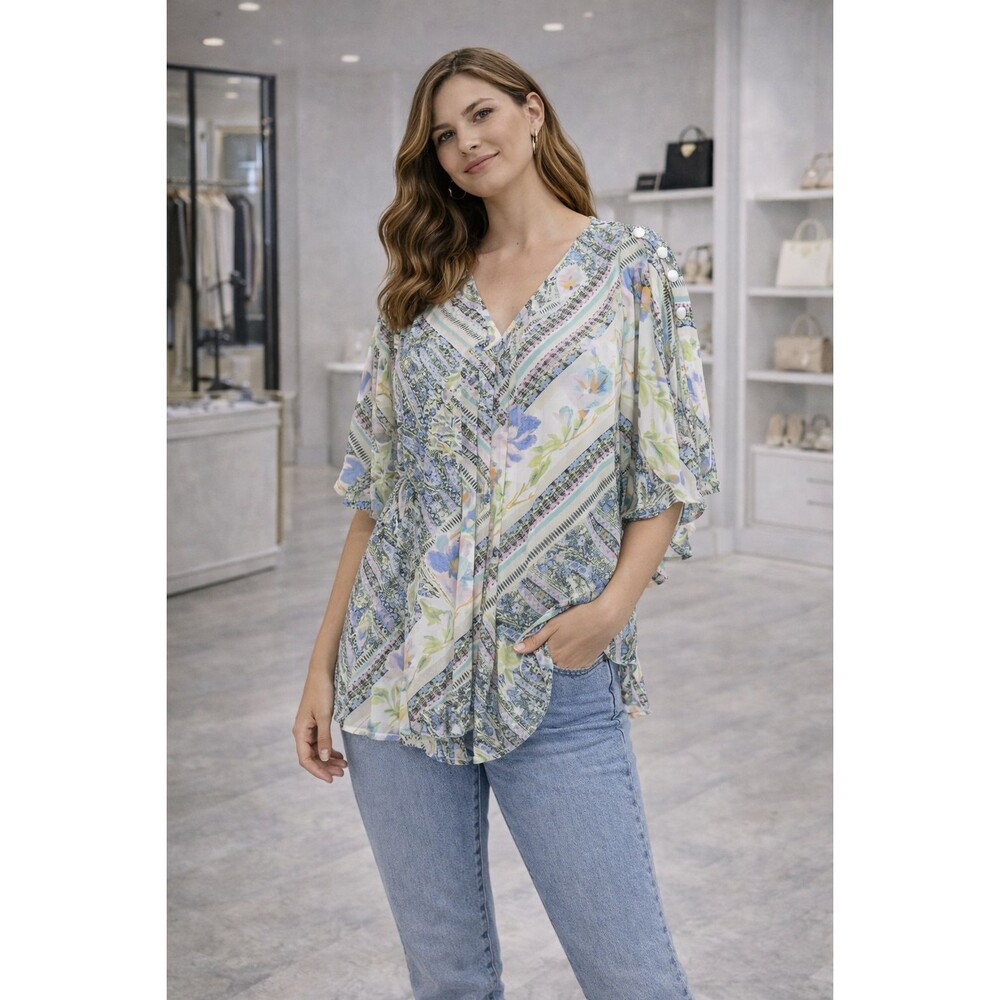 MAEVE Anthropologie Maya Pintuck Abstract Top Blouse Women Size 2 Flutter Sleeve